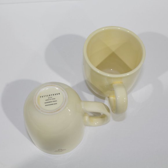 TWO VINTAGE POTTERY BARN BEE COFFE MUG - Picture 3 of 5